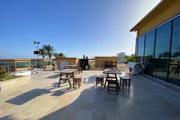 20 تا از برترین رستوران های قشم؛ برای عاشقان غذاهای دریایی و محلی